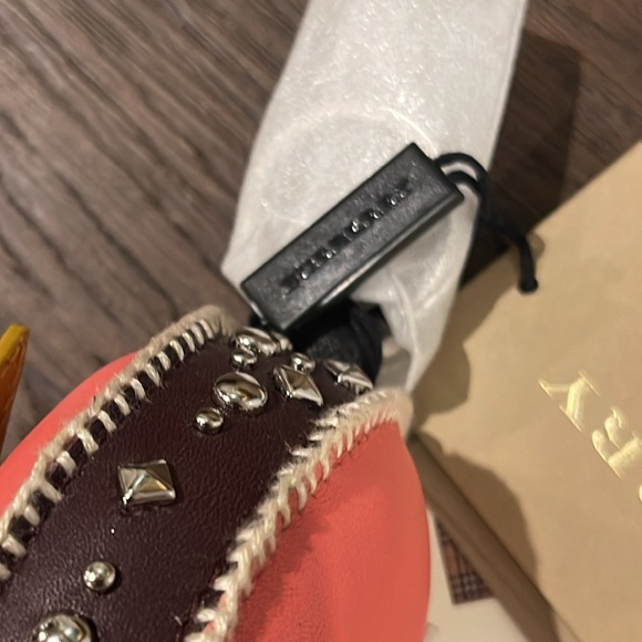 NWT Burberry bird Bag charm key ring - Picture 6 of 6